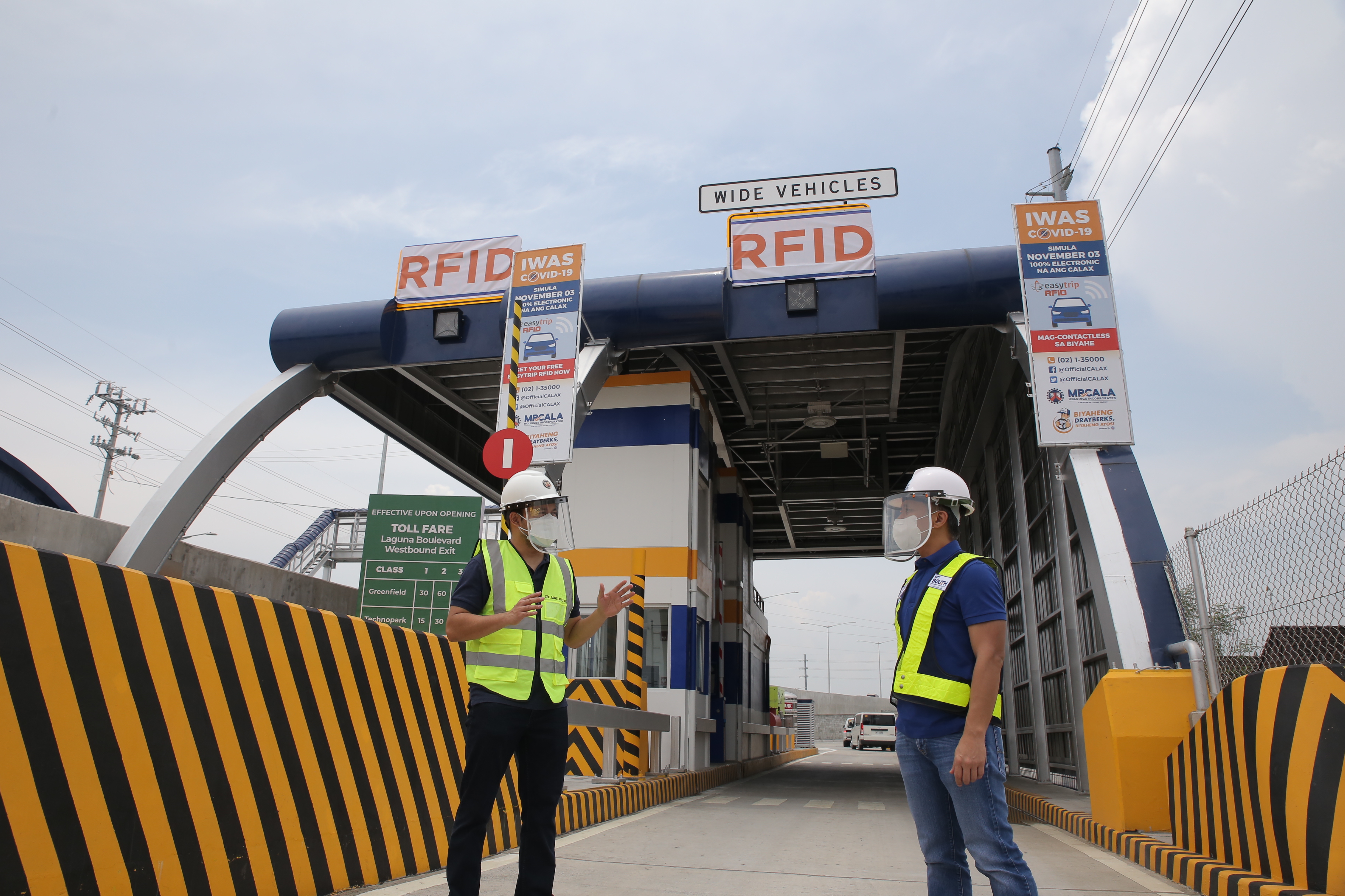 Department of Public Works and Highways (DPWH) Secretary Mark Villar inspects the Interchanges of the Cavite-Laguna Expressway (“CALAX”) along with MP CALA HOLDINGS INC (MCHI) Executives prior its opening. 